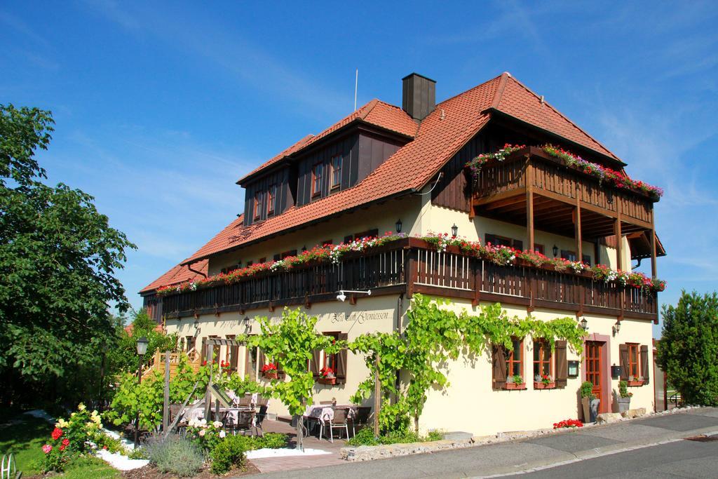 Hotel & Gasthof Zum Roedelseer Schwan Exterior foto